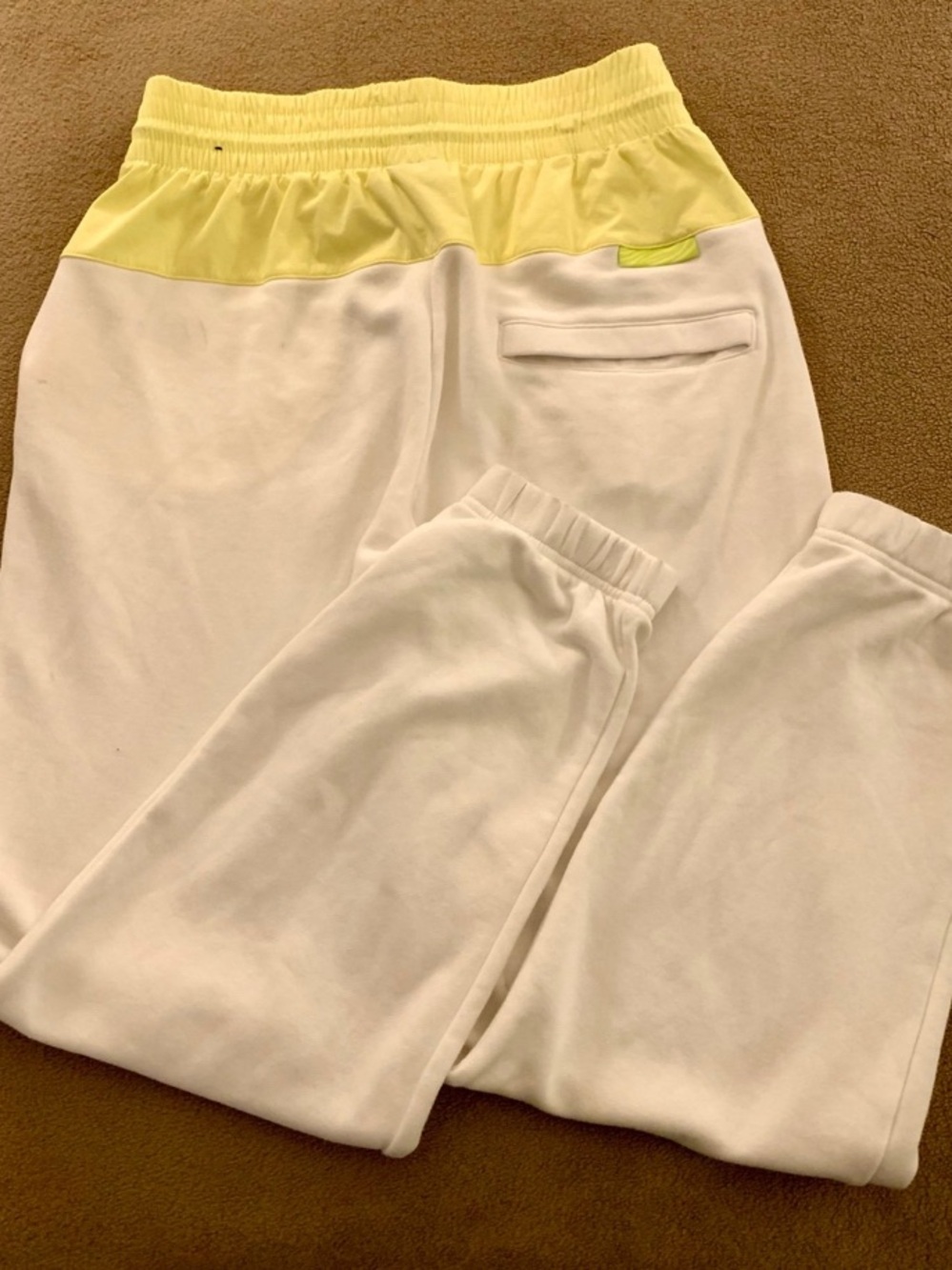 Nike Women's Sportswear Icon Clash Joggers. - Picture 5 of 10